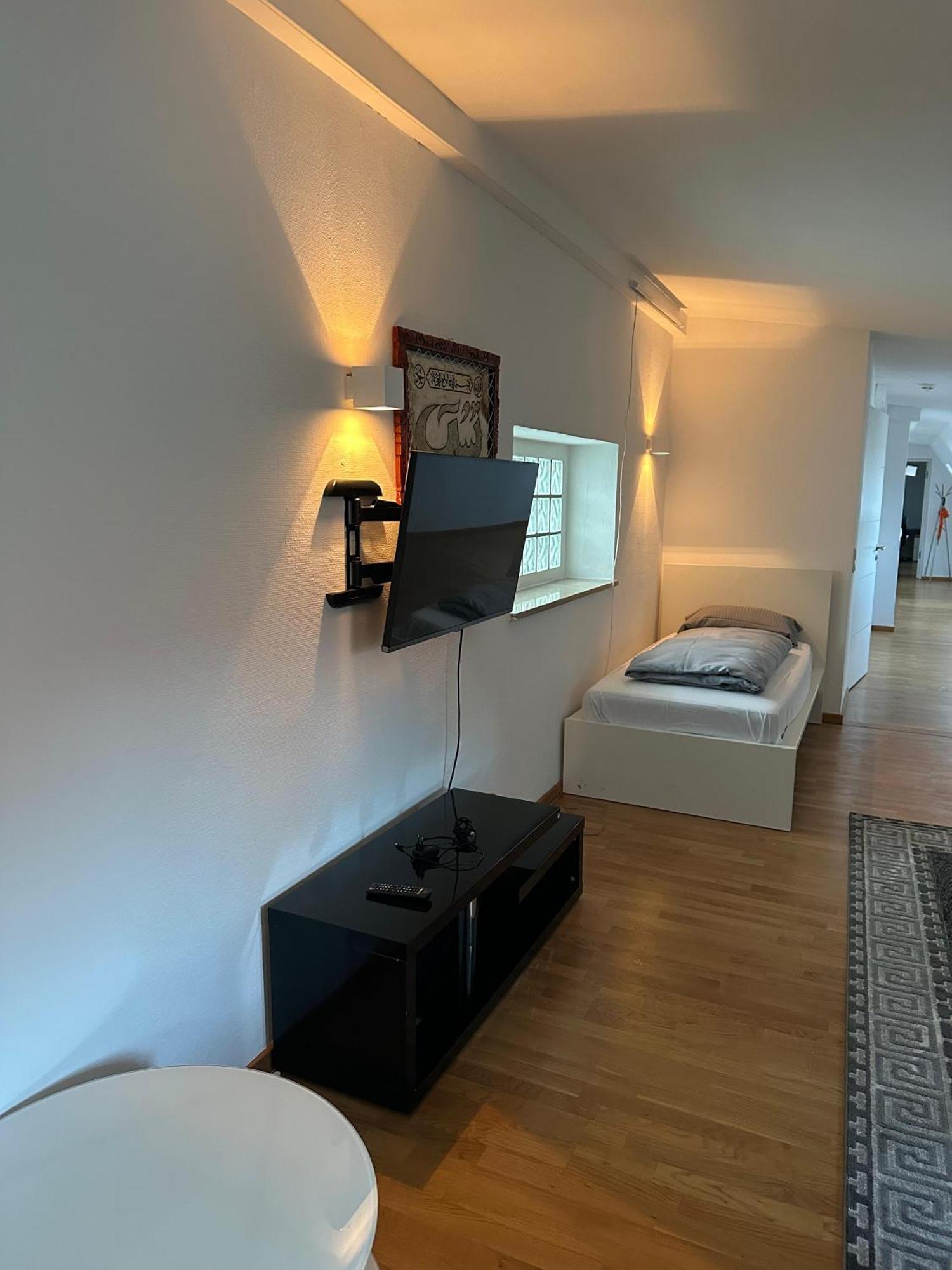 Al Nafurah Apartments 뮌헨 외부 사진