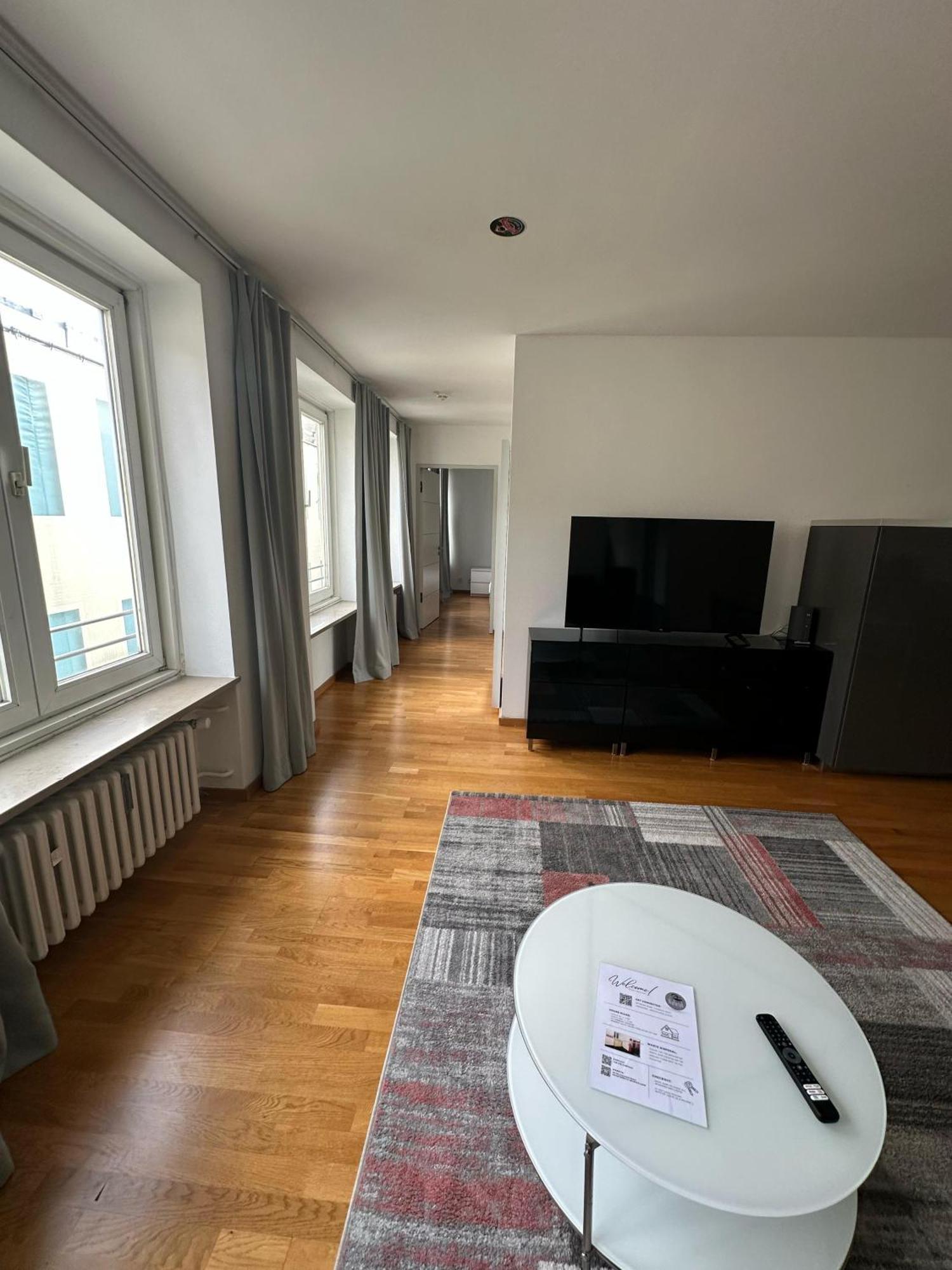 Al Nafurah Apartments 뮌헨 외부 사진