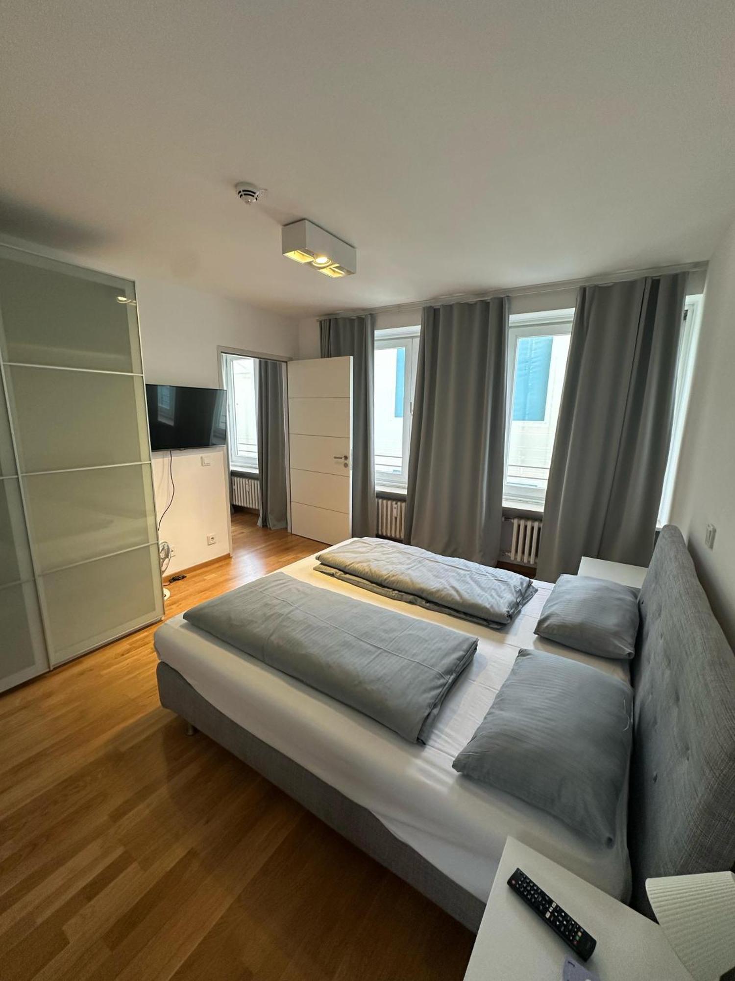 Al Nafurah Apartments 뮌헨 외부 사진