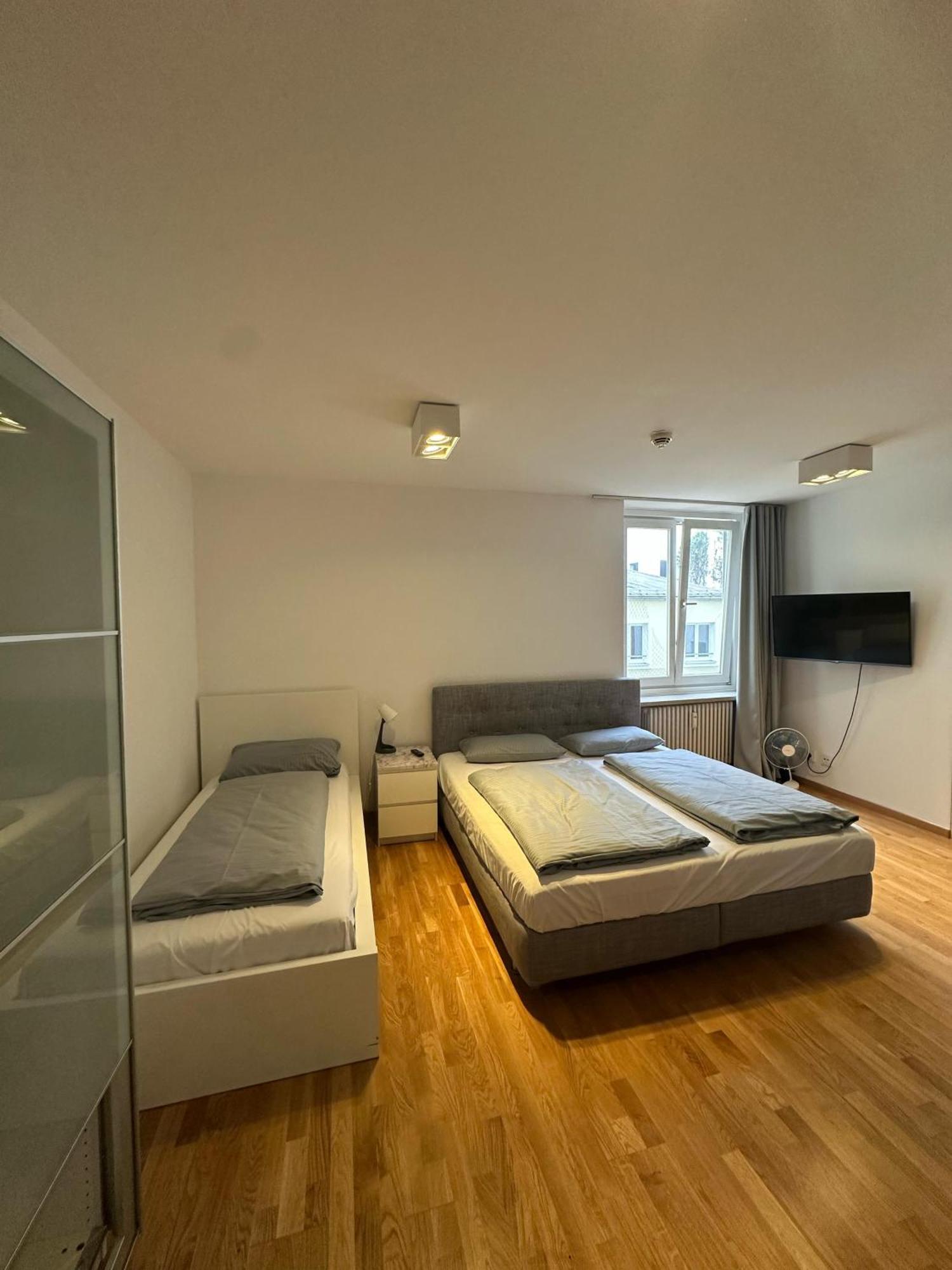 Al Nafurah Apartments 뮌헨 외부 사진