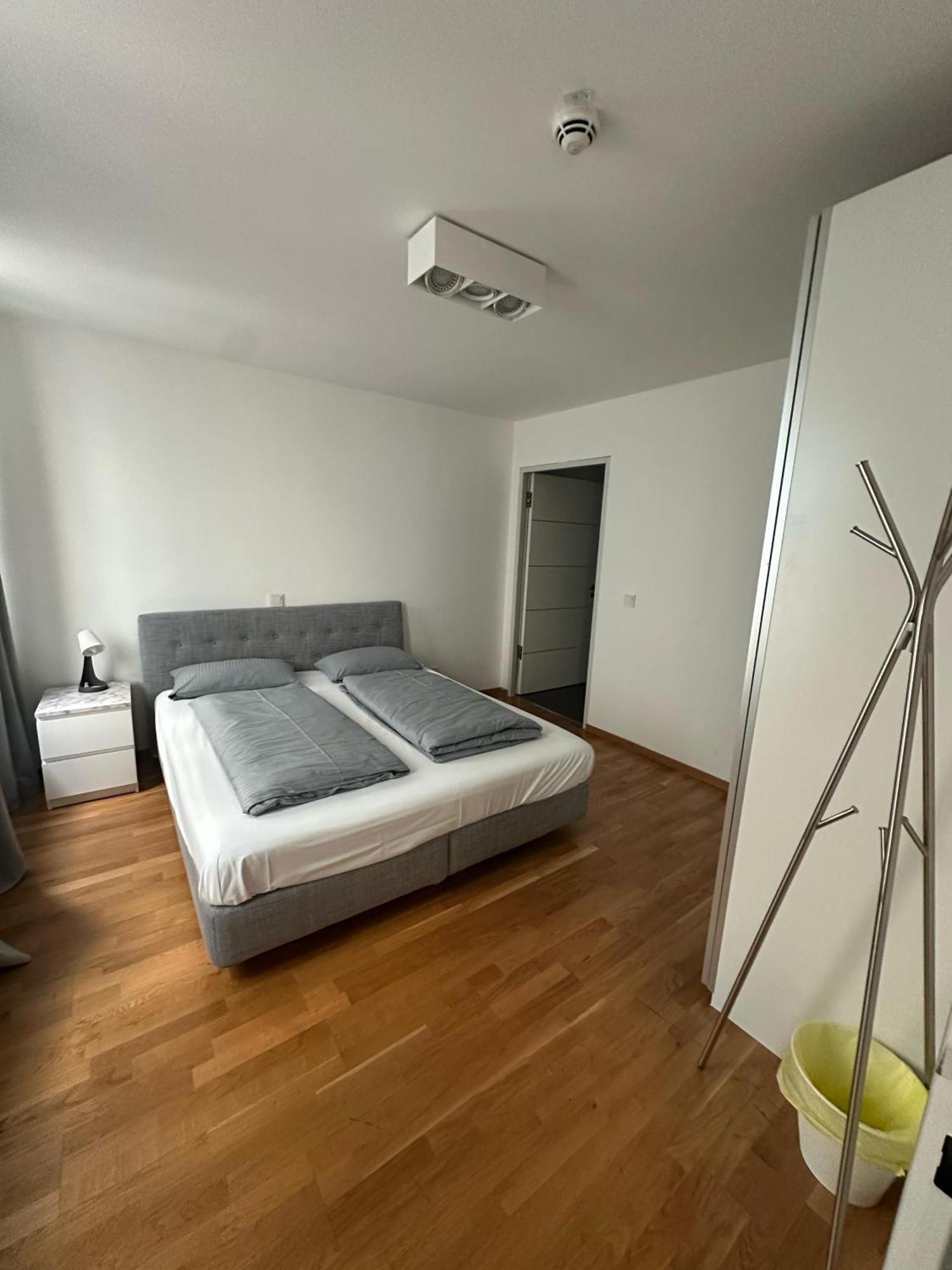 Al Nafurah Apartments 뮌헨 외부 사진