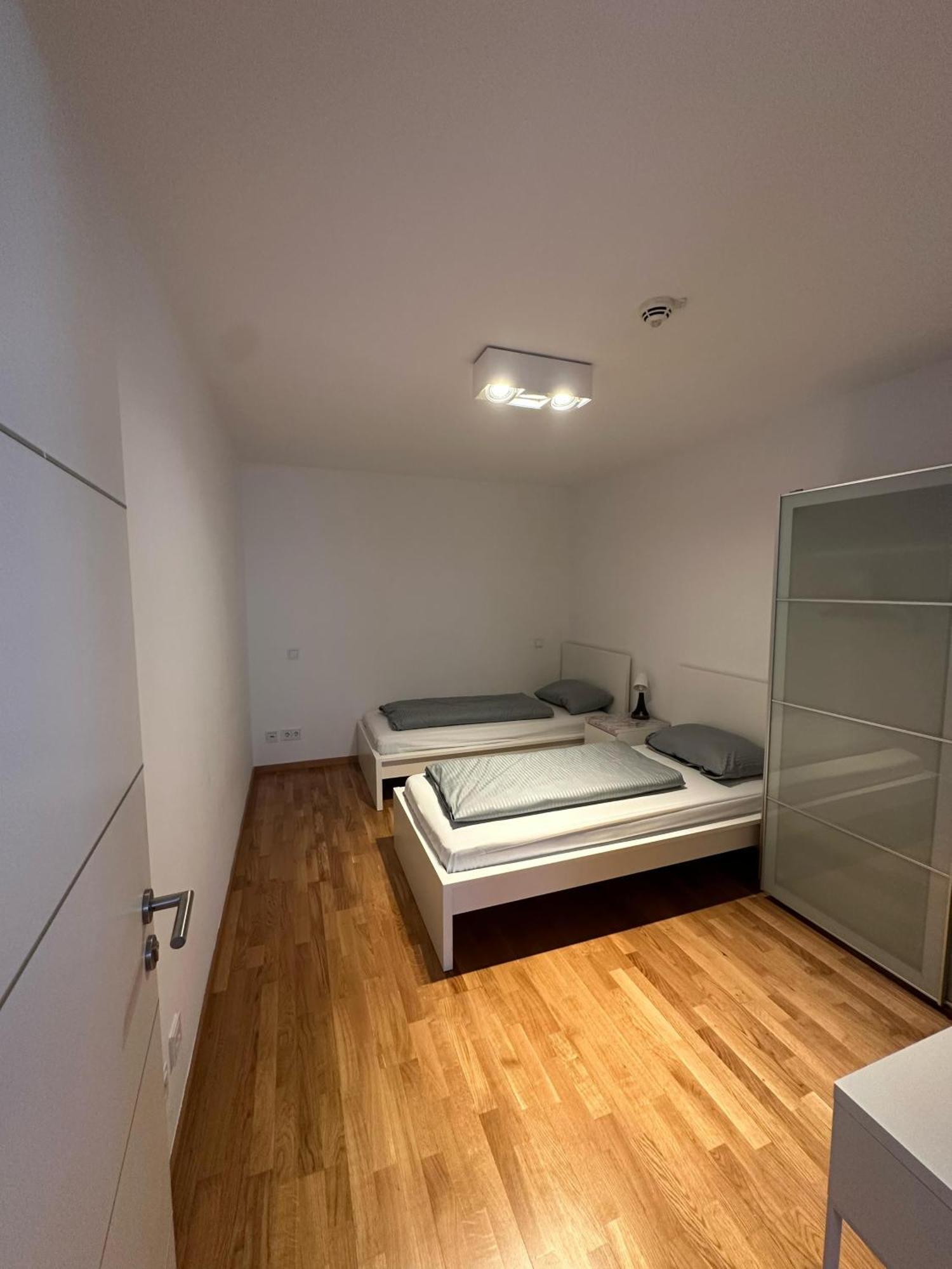 Al Nafurah Apartments 뮌헨 외부 사진