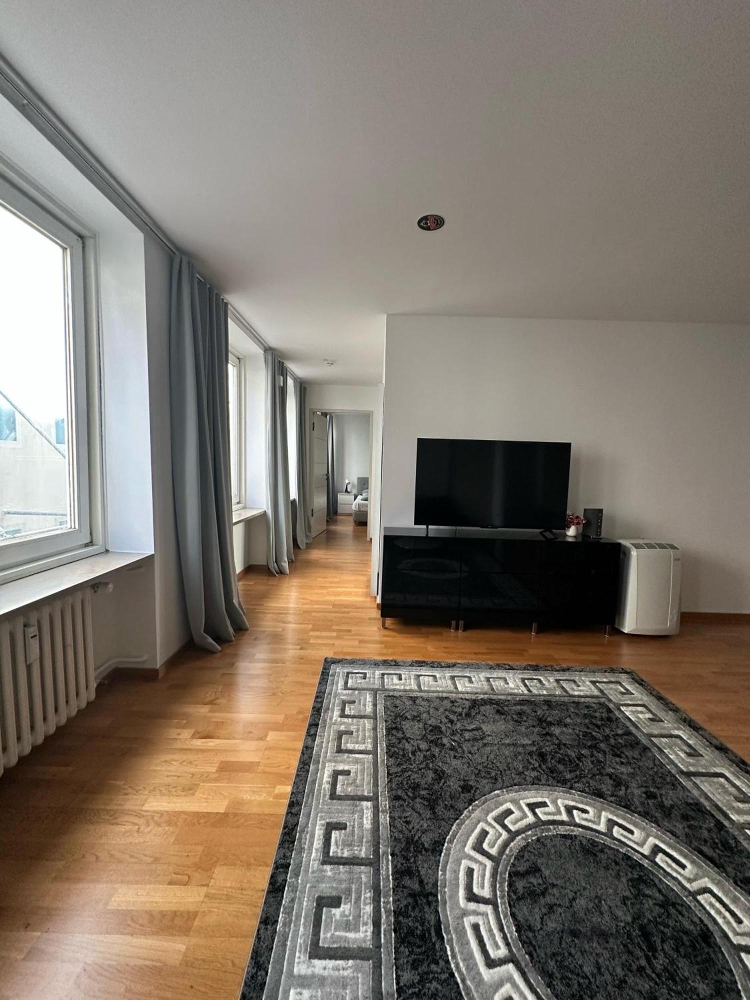 Al Nafurah Apartments 뮌헨 외부 사진