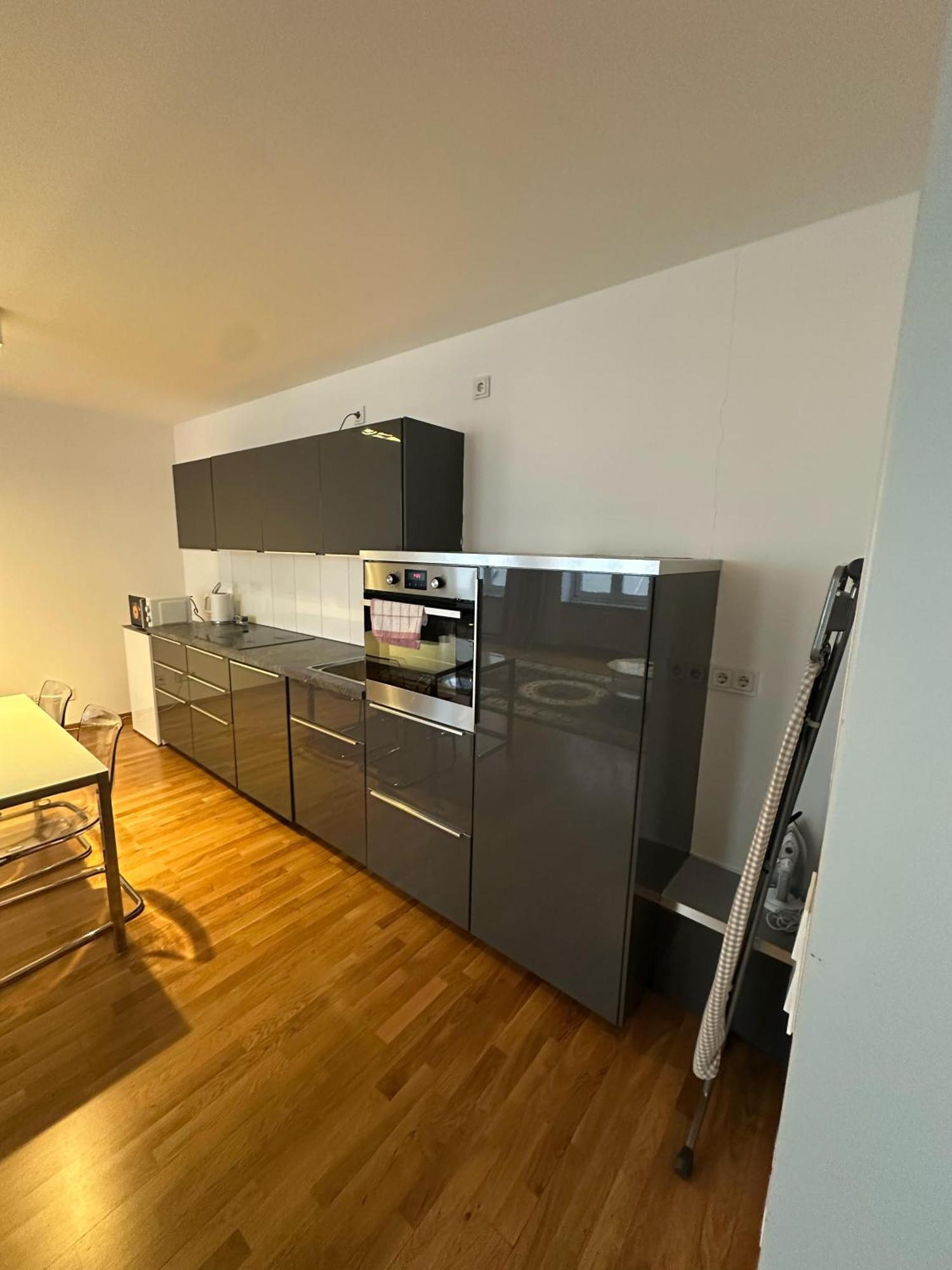 Al Nafurah Apartments 뮌헨 외부 사진