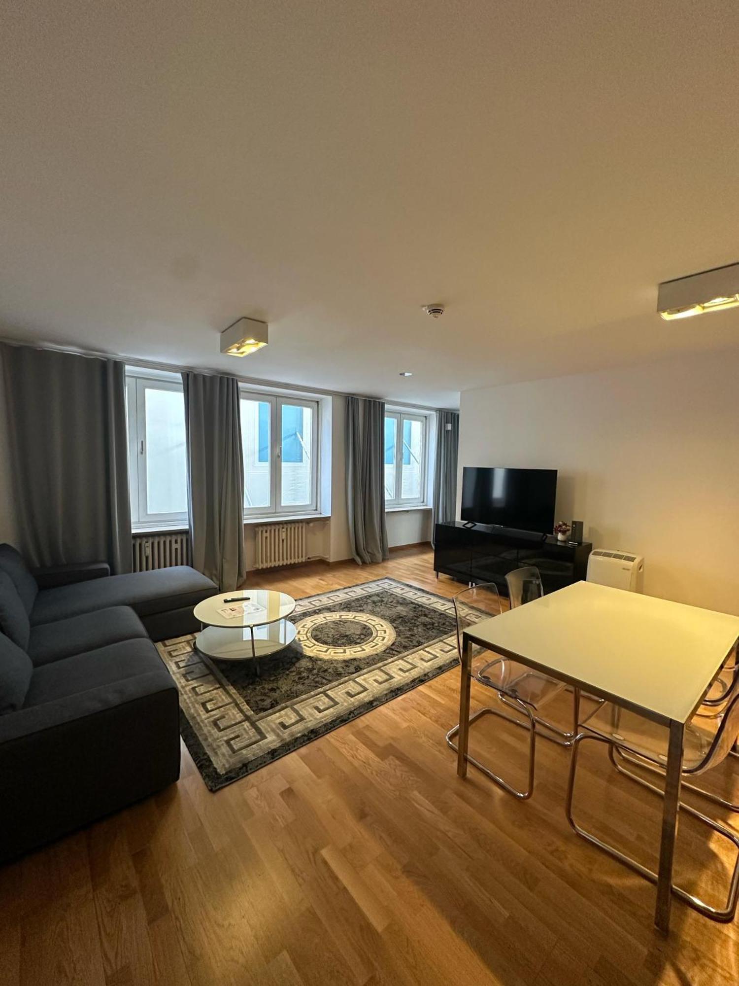 Al Nafurah Apartments 뮌헨 외부 사진