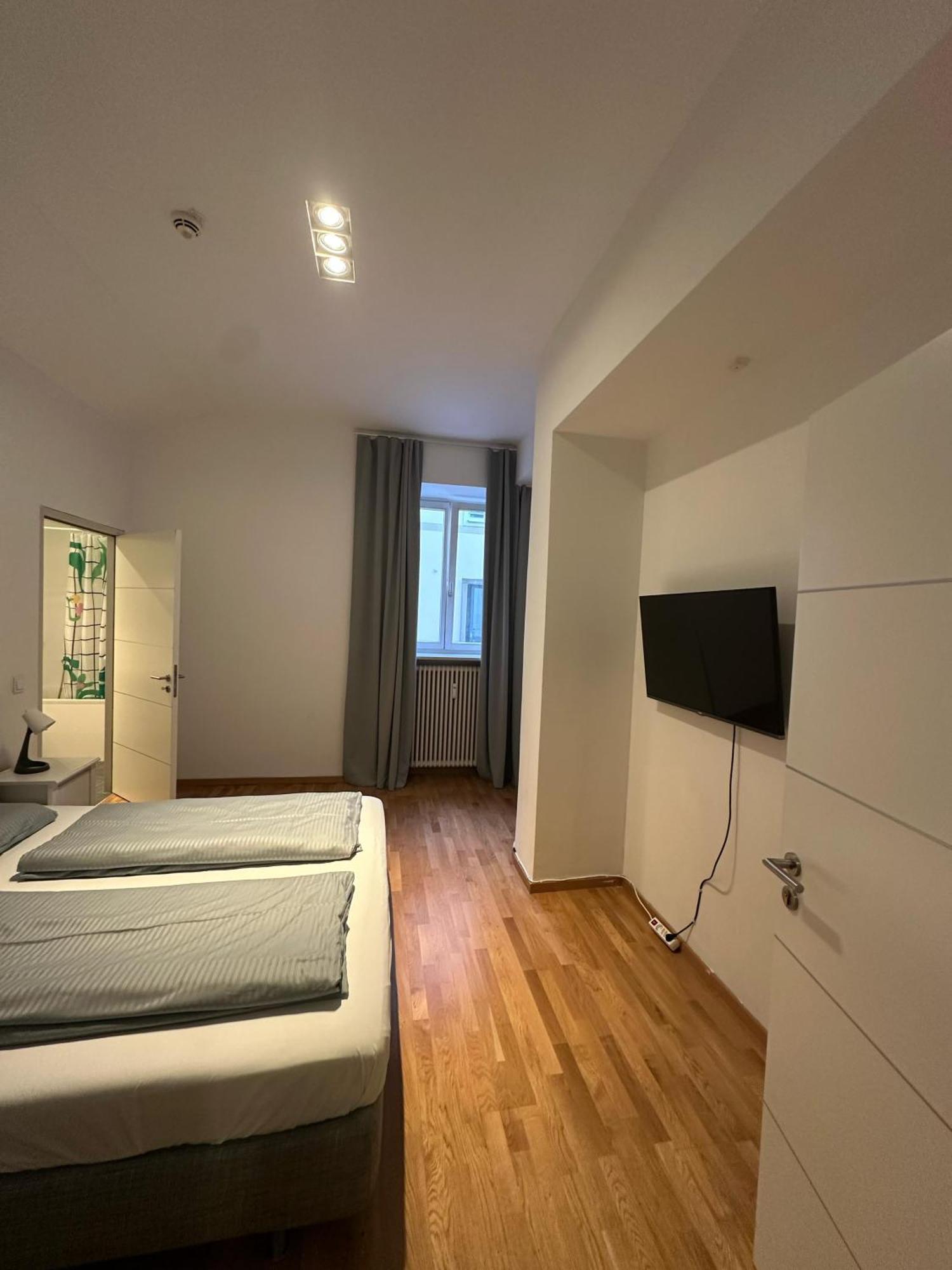 Al Nafurah Apartments 뮌헨 외부 사진
